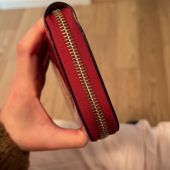 SOLD: Louis Vuitton Vernis continental wallet - Picture 6 of 10